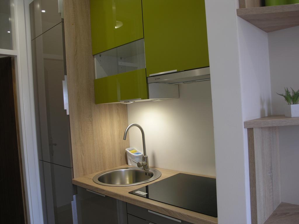 Apartments Dobrila Подгора Экстерьер фото