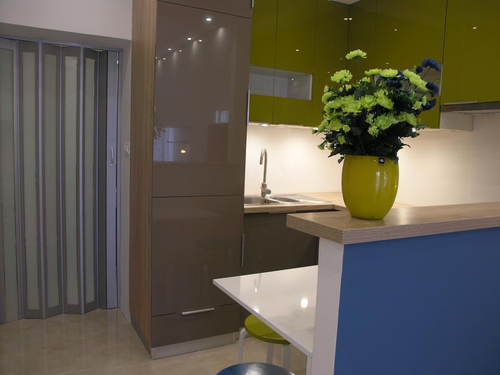 Apartments Dobrila Подгора Экстерьер фото