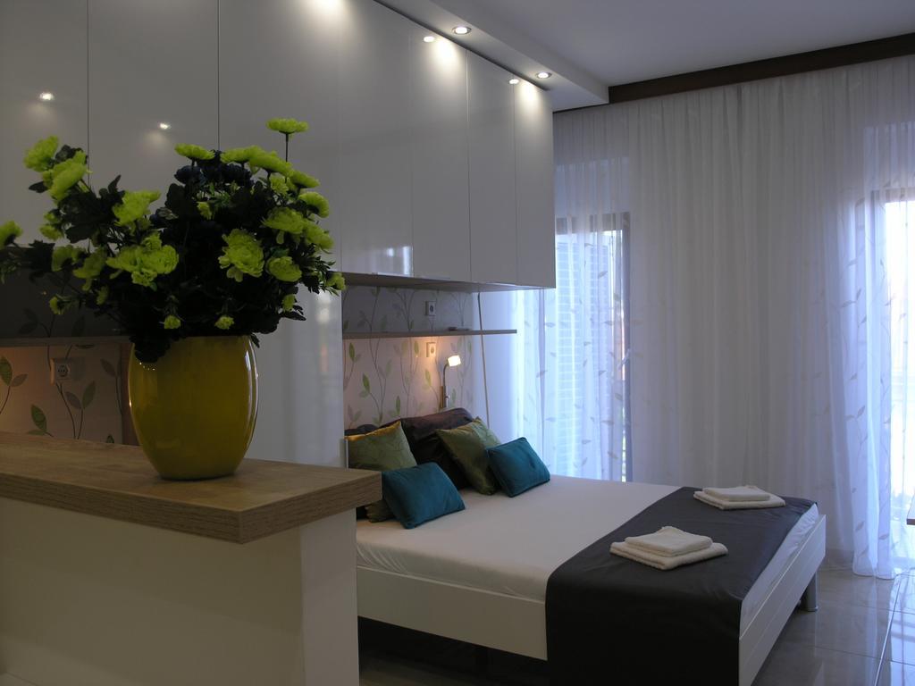 Apartments Dobrila Подгора Экстерьер фото